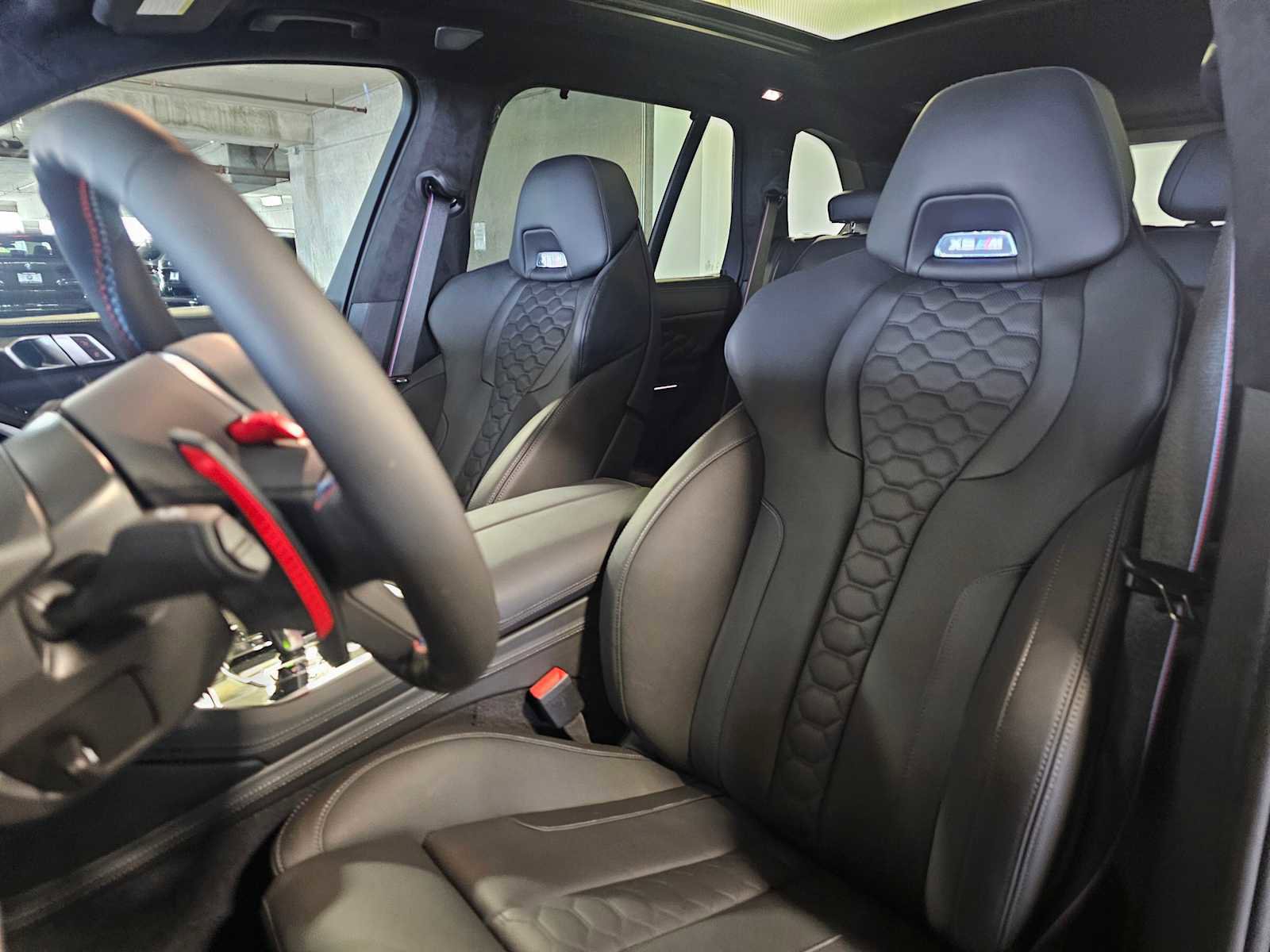 New 2026 BMW X5 M Competition w/ Executive Package AWD/4WD image 32