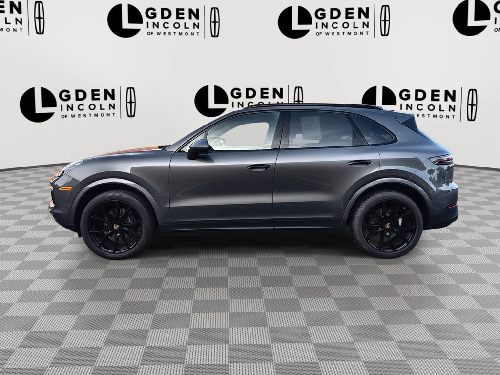 Used 2020 Porsche Cayenne AWD/4WD image 5