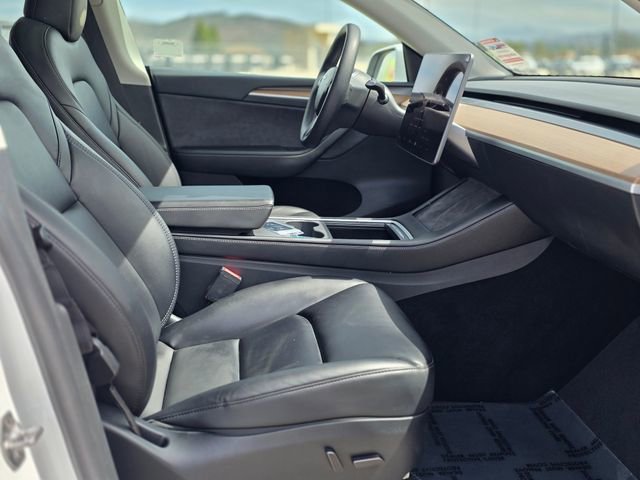 Used 2023 Tesla Model Y Long Range image 10