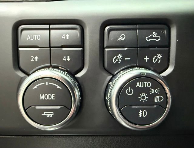 Used 2023 GMC Sierra 1500 Denali w/ Denali Reserve Package AWD/4WD image 45