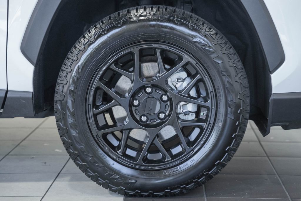 Used 2023 Toyota RAV4 XLE FWD image 14