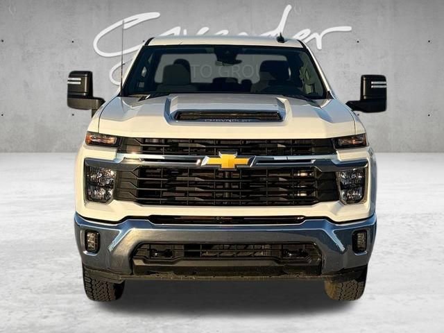 Used 2025 Chevrolet Silverado 2500 LT w/ Convenience Package AWD/4WD image 18