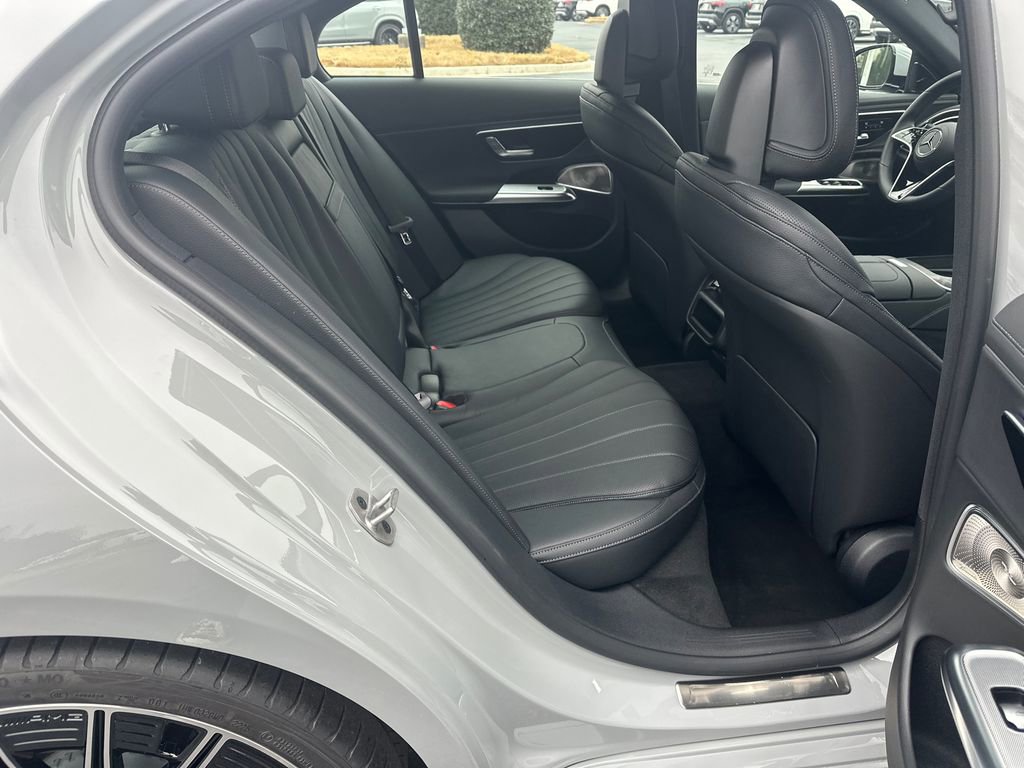 New 2026 Mercedes-Benz E 450 4MATIC Sedan image 17