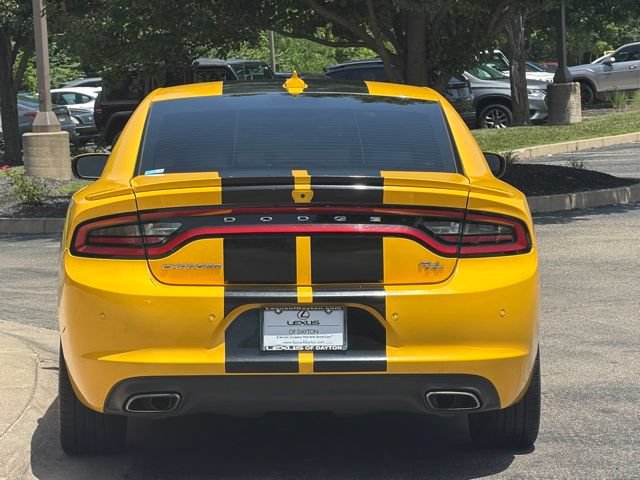 Used 2017 Dodge Charger R/T w/ Plus Group RWD image 6