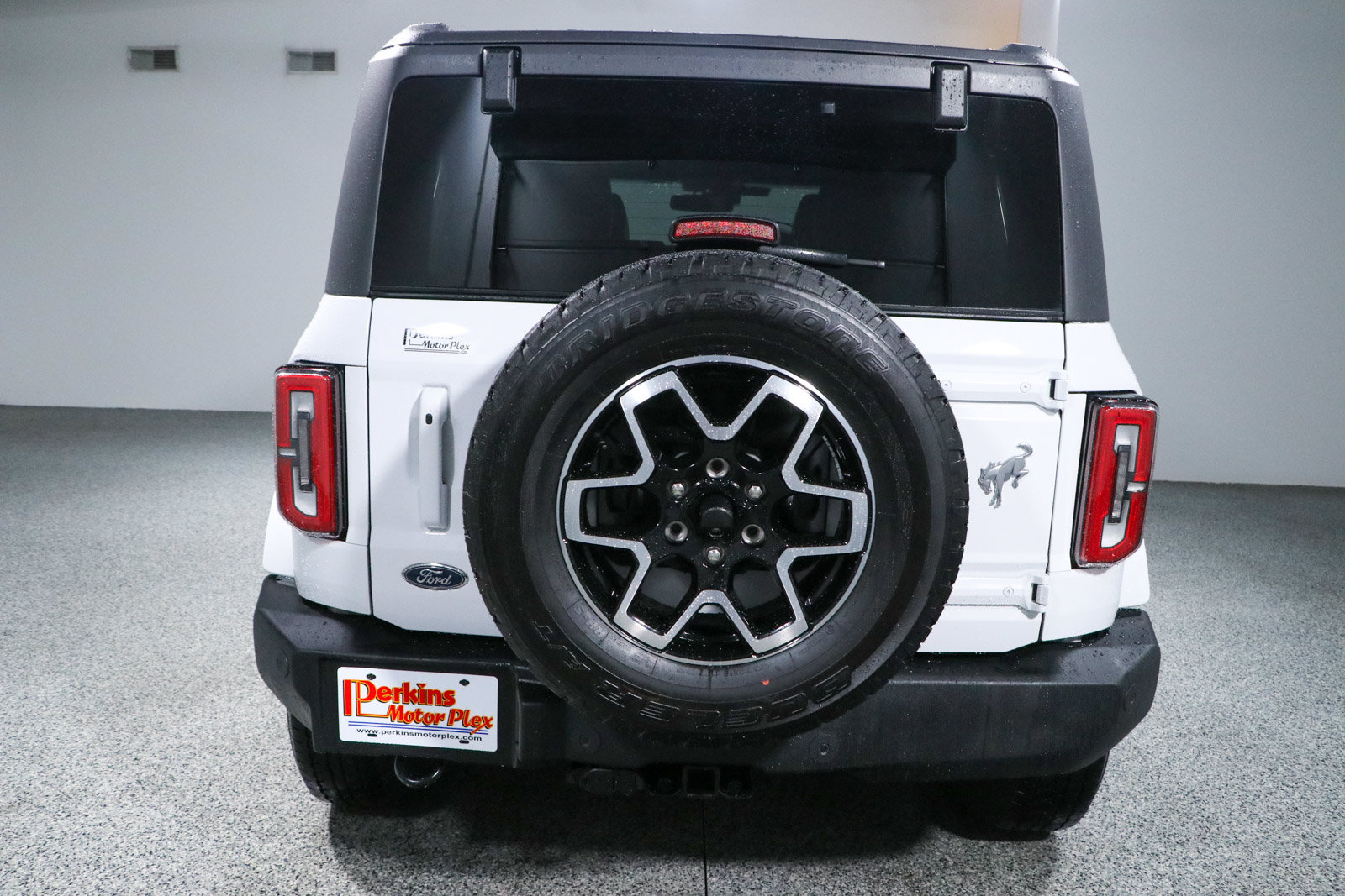 Used 2025 Ford Bronco Outer Banks AWD/4WD image 8