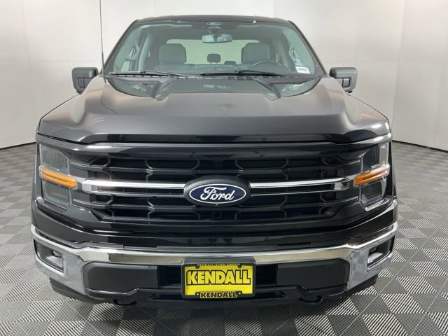 Used 2024 Ford F150 XLT w/ Tow/Haul Package image 2