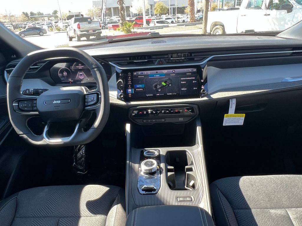 New 2026 Jeep Cherokee Laredo image 19