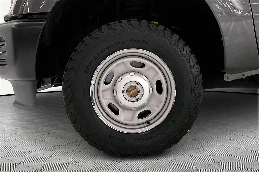 Used 2015 Ford F250 XL w/ Power Equipment Group image 24