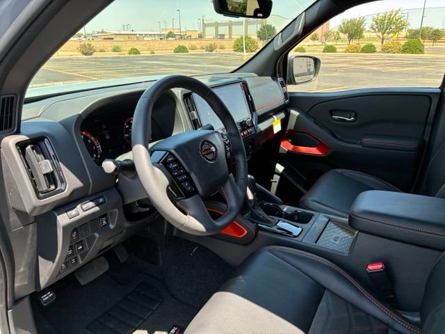 Certified 2025 Nissan Frontier PRO-4X w/ Pro Premium Package AWD/4WD image 14