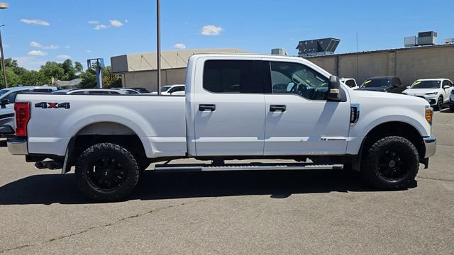 Used 2017 Ford F250 XLT AWD/4WD image 10
