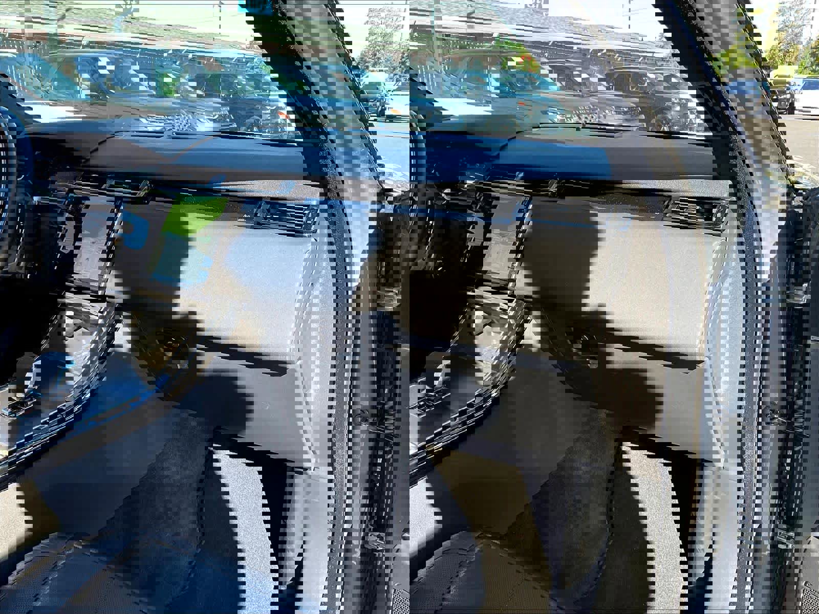 Used 2026 Land Rover Range Rover Velar S image 17