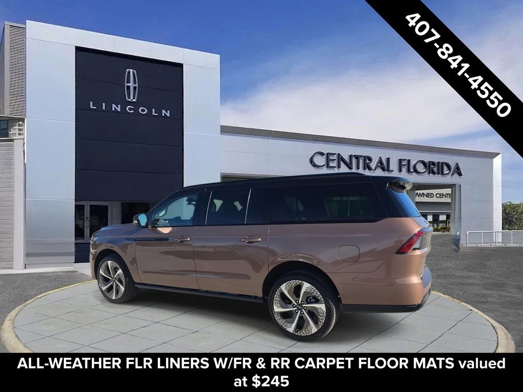 New 2026 Lincoln Navigator L Black Label w/ Black Label Special Edition image 5