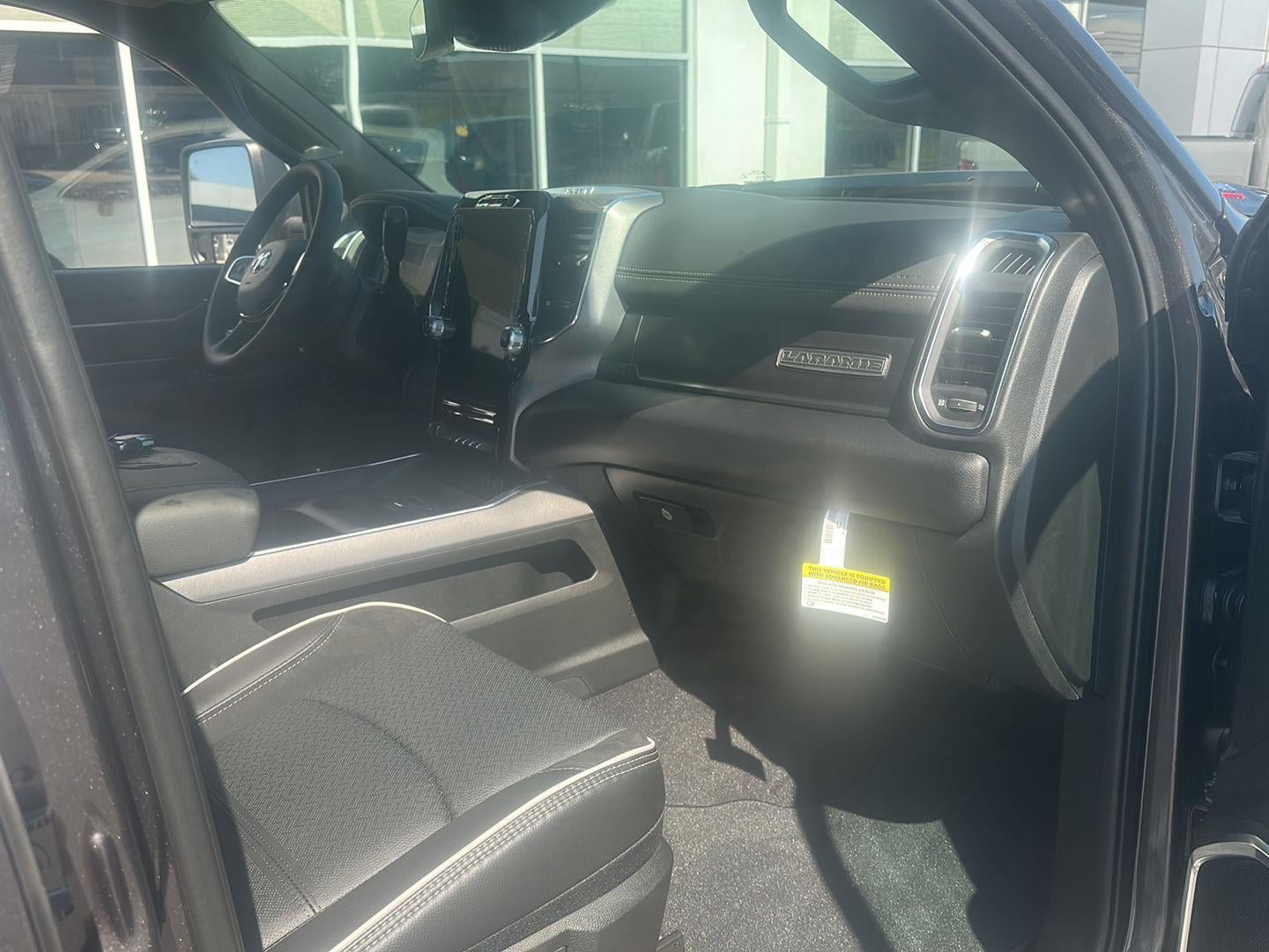 New 2026 RAM 2500 Laramie w/ Sport Appearance Package AWD/4WD image 5