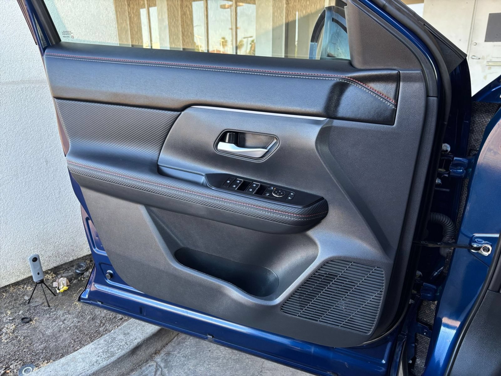 Used 2026 Nissan Kicks SR AWD/4WD image 18