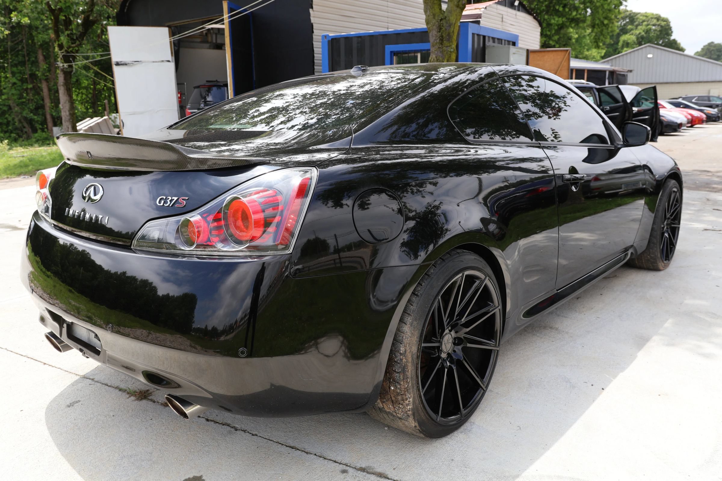 Used 2010 INFINITI G37 Sport w/ Navigation Pkg RWD image 5