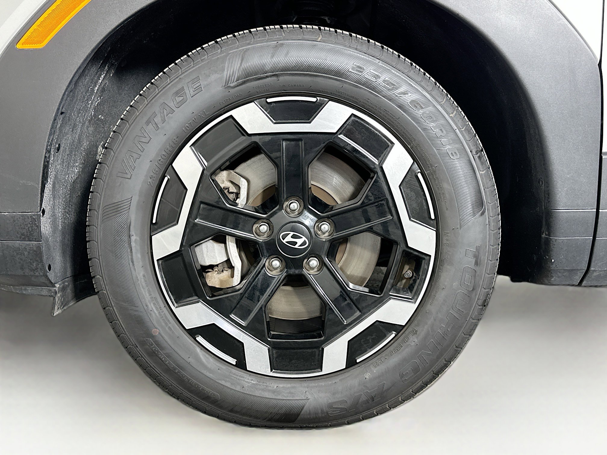 Used 2025 Hyundai Santa Fe SEL image 11