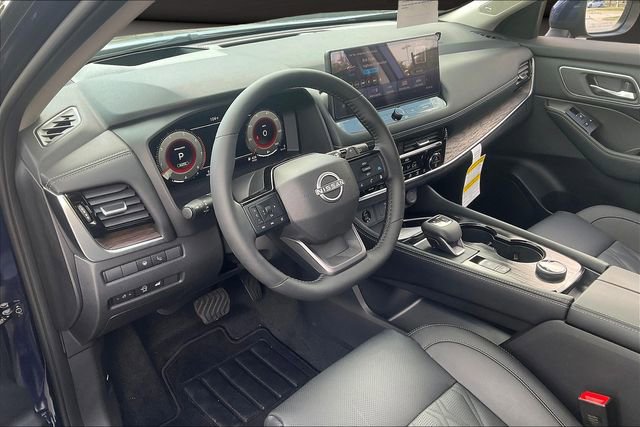 New 2025 Nissan Rogue Platinum w/ Platinum Premium Package image 7