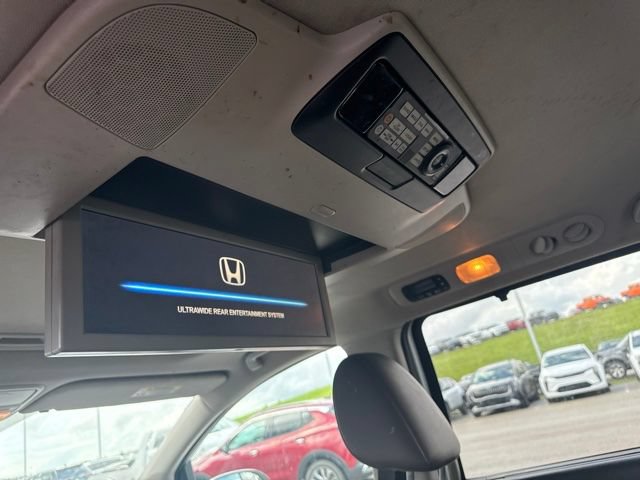 Used 2015 Honda Odyssey Touring image 10