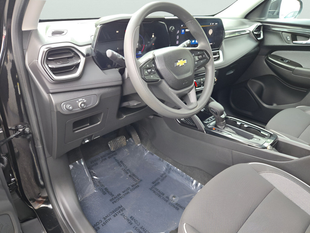 Certified 2026 Chevrolet TrailBlazer LT FWD image 24