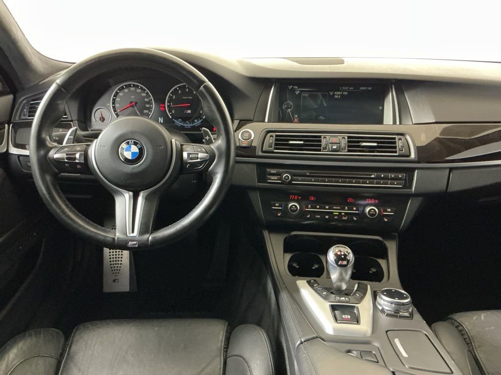 Used 2014 BMW M5 RWD image 9