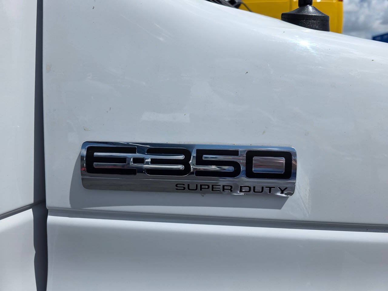 Used 2023 Ford E-350 and Econoline 350 Super Duty w/ Power Windows & Locks Group RWD image 17