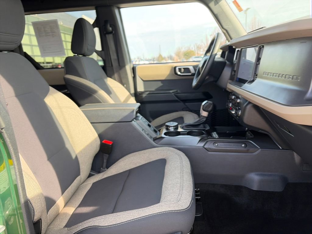 Used 2025 Ford Bronco Big Bend AWD/4WD image 12