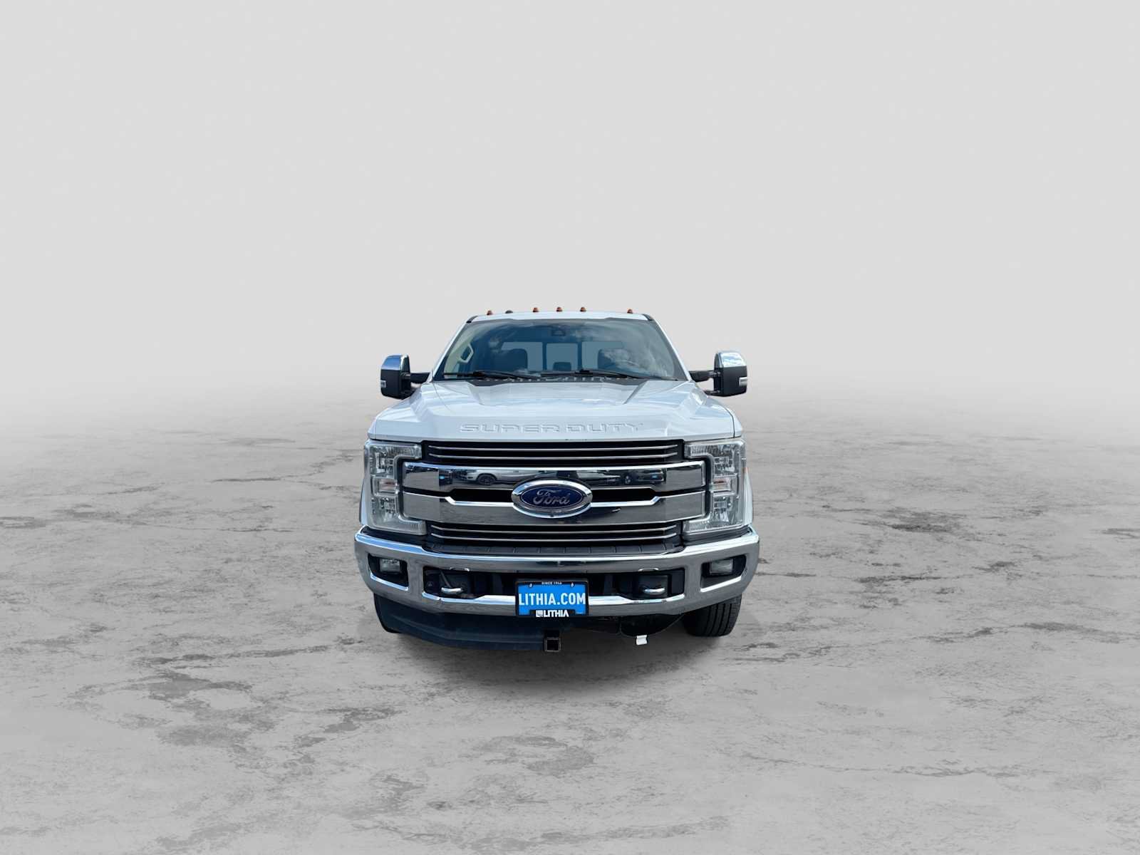 Used 2017 Ford F350 Lariat w/ Lariat Ultimate Package AWD/4WD image 3
