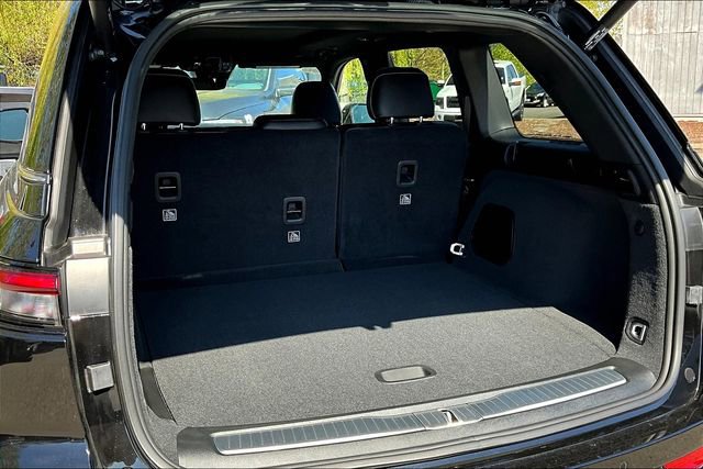 New 2025 Jeep Grand Cherokee Overland image 23