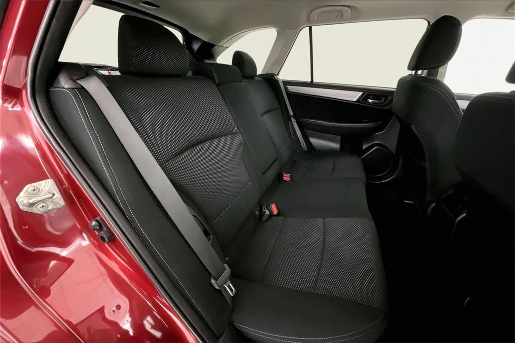 Used 2017 Subaru Outback 2.5i Premium image 20