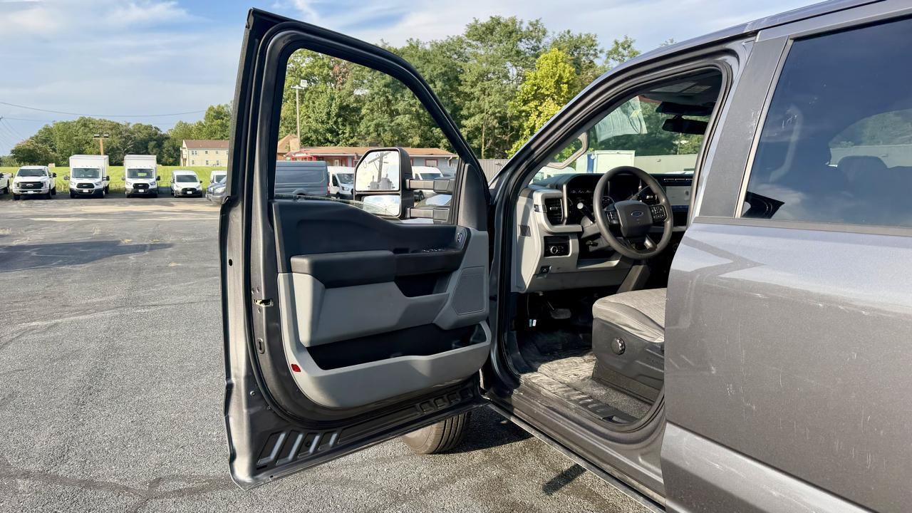 Used 2023 Ford F350 XL w/ 360-Degree Camera Package AWD/4WD image 17