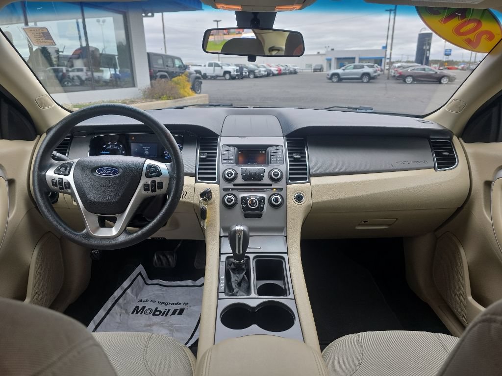 Used 2019 Ford Taurus SE FWD image 16