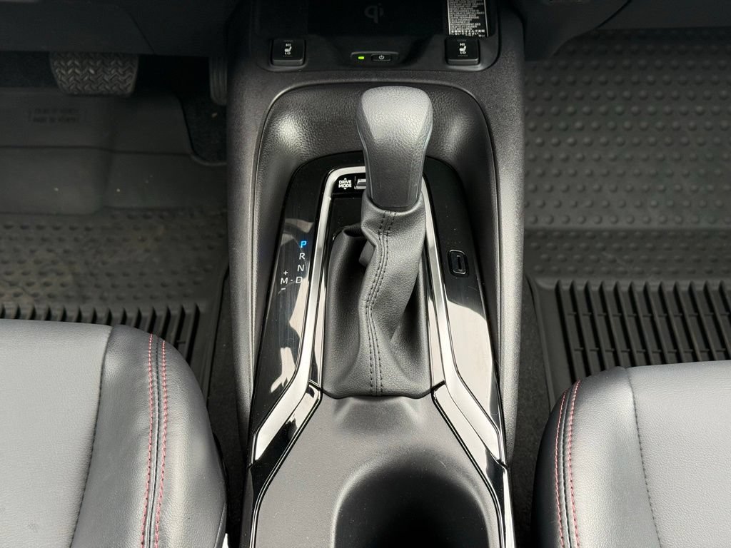 Certified 2025 Toyota Corolla XSE FWD image 25