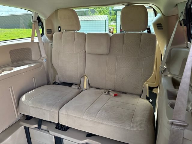 Used 2014 Dodge Grand Caravan SXT FWD image 23