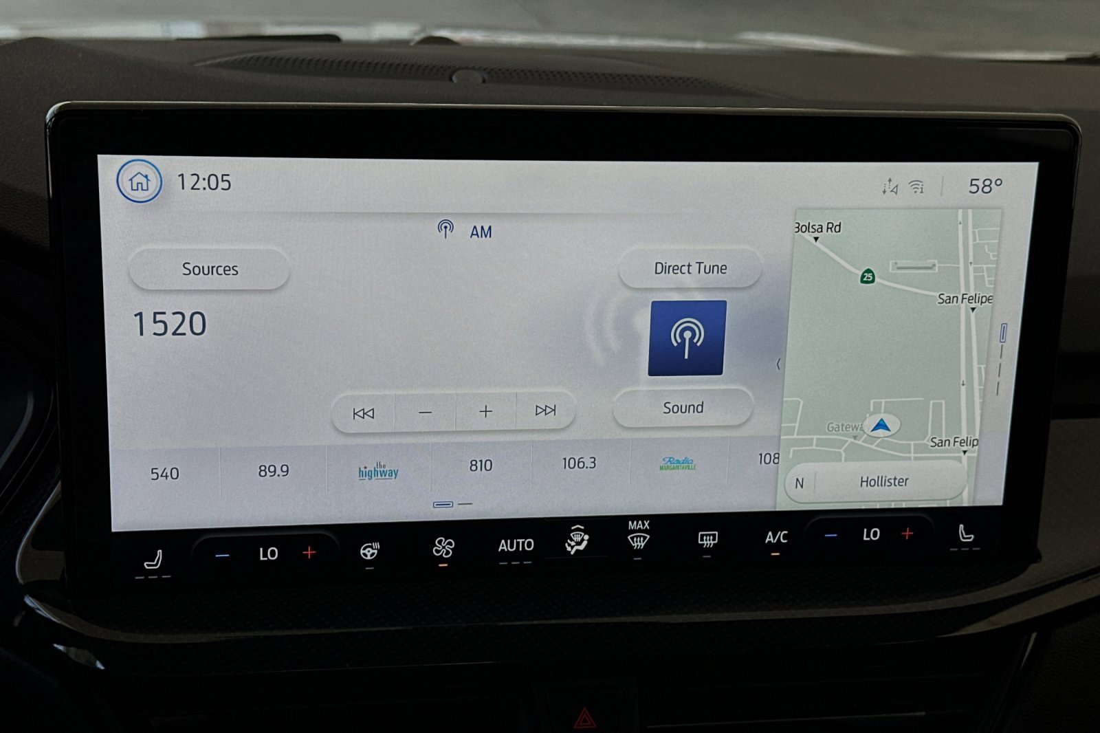 New 2024 Ford Escape ST-Line Select w/ Tech Pack #2 image 9