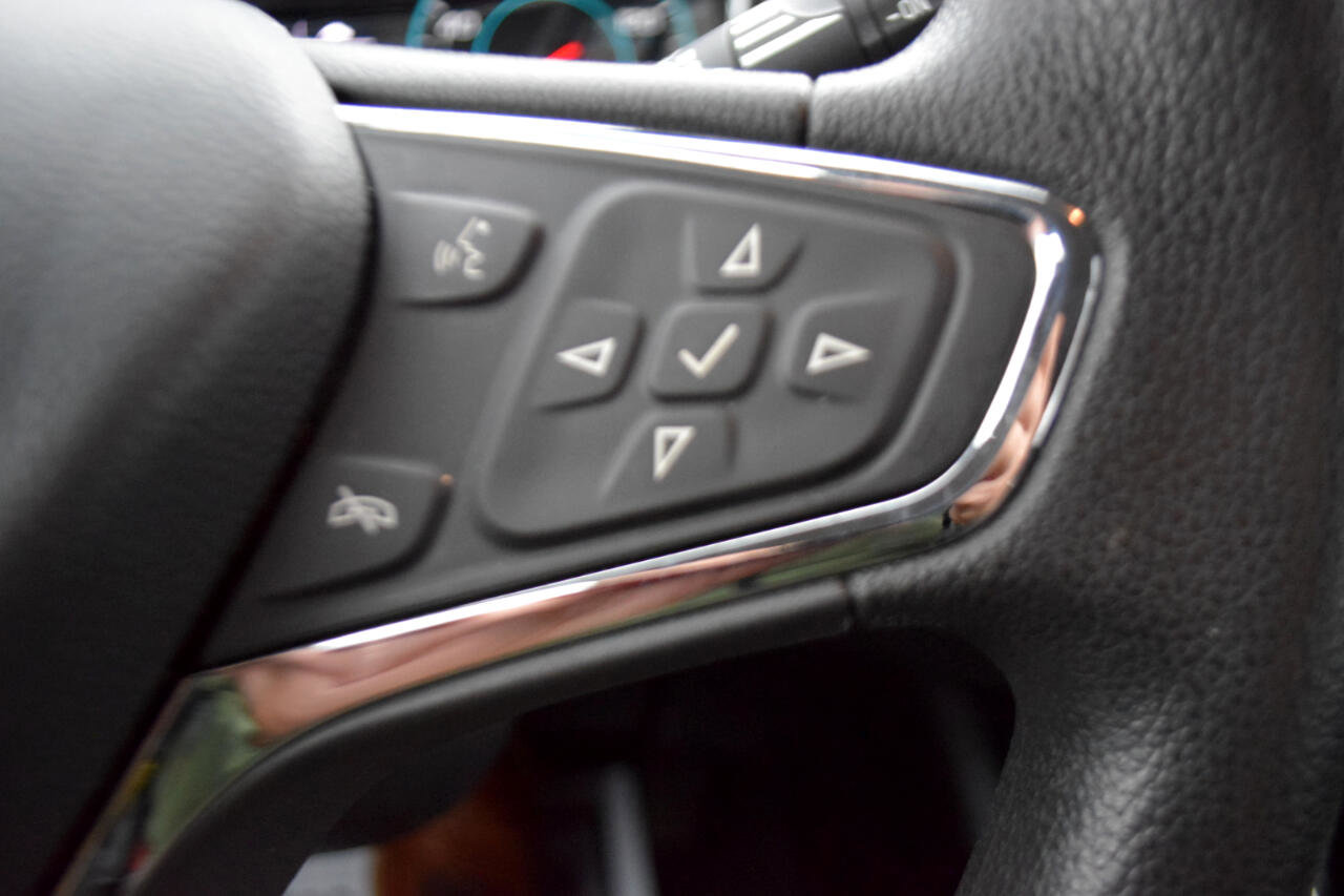 Used 2018 Chevrolet Cruze LT w/ Convenience Package image 23