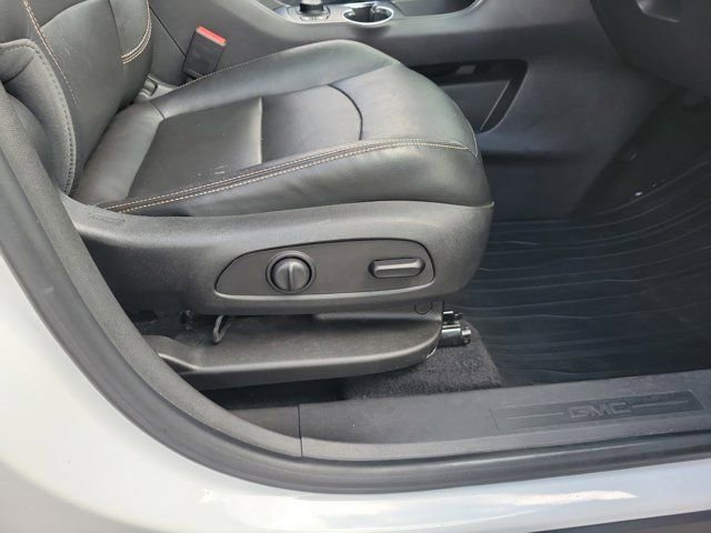 Used 2020 GMC Terrain SLT w/ Preferred Package image 7