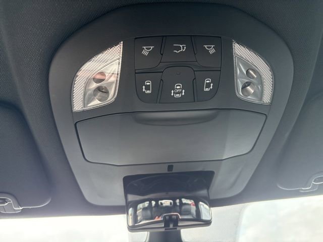 Used 2024 Chrysler Pacifica Touring-L w/ S Appearance Package image 25