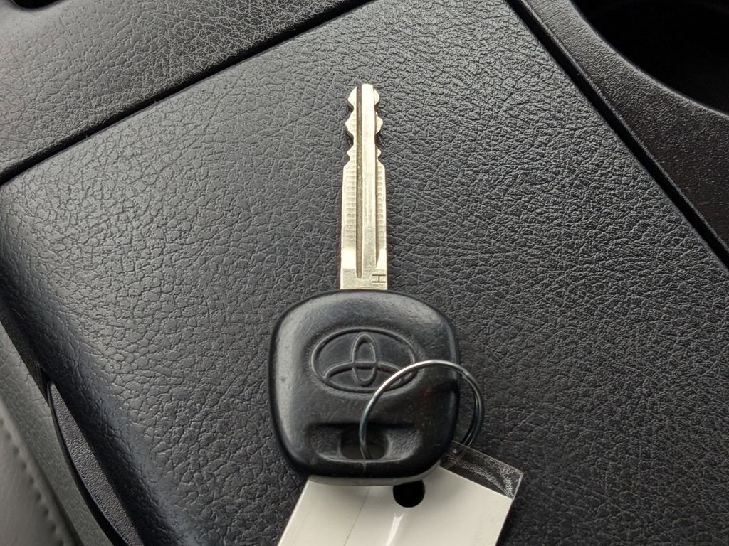 Used 2018 Toyota Tundra SR RWD image 31