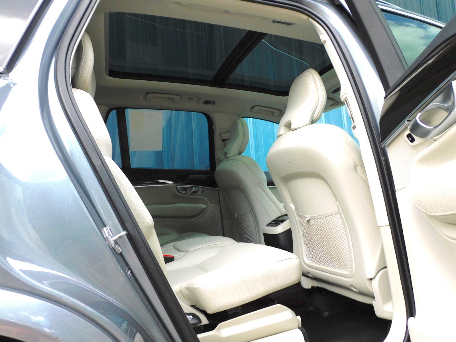 Used 2019 Volvo XC90 T6 Momentum w/ Advanced Package AWD/4WD image 20