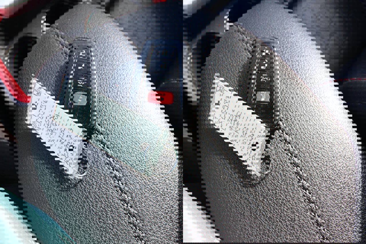 Used 2020 Toyota RAV4 TRD Off-Road w/ TRD Off-Road Weather Package image 17