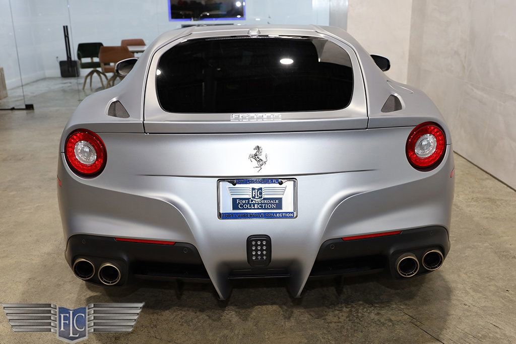 Used 2014 Ferrari F12 Berlinetta image 8
