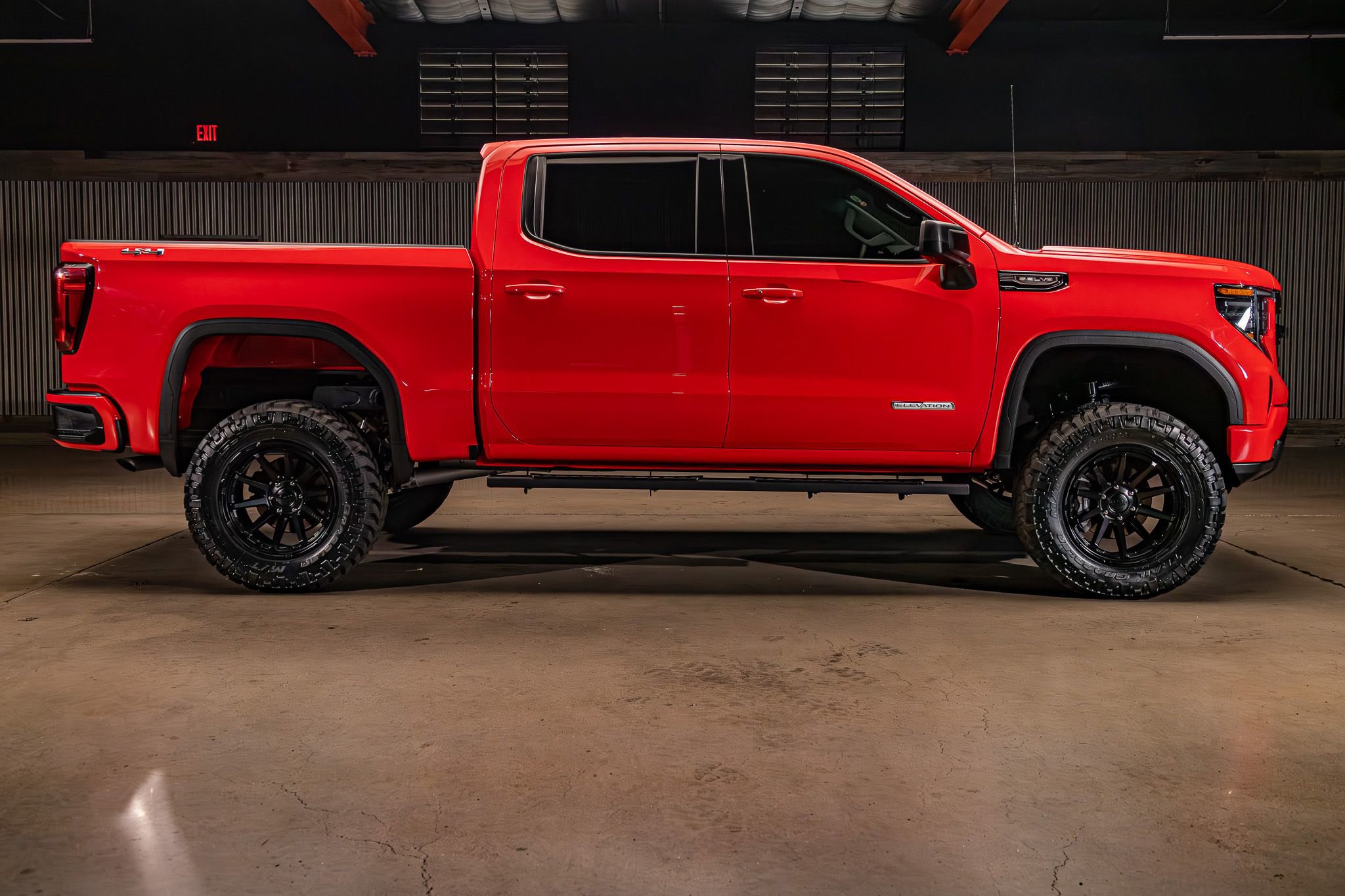 Used 2025 GMC Sierra 1500 Elevation AWD/4WD image 12