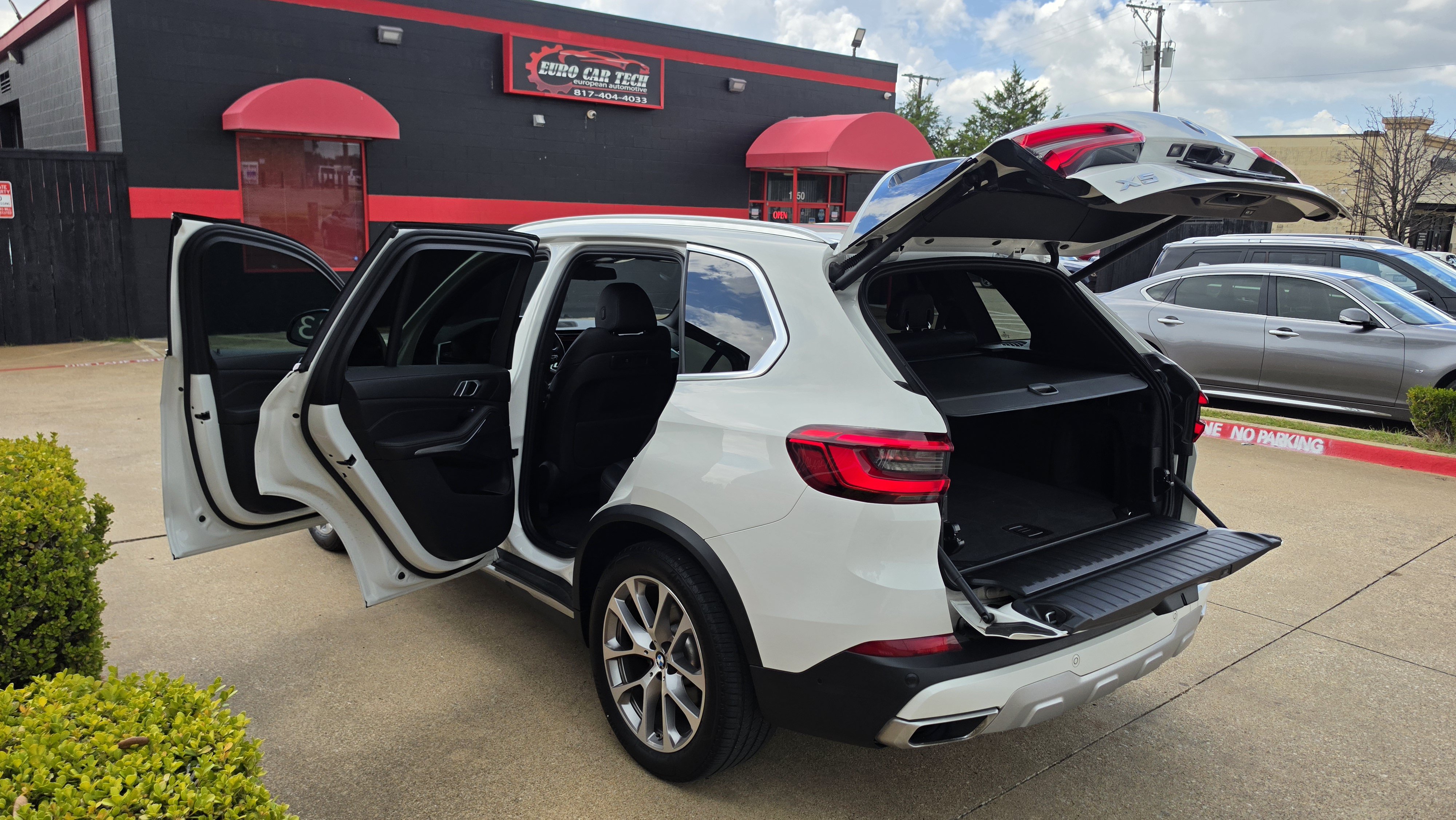 Used 2019 BMW X5 xDrive40i w/ Premium Package 2 AWD/4WD image 18