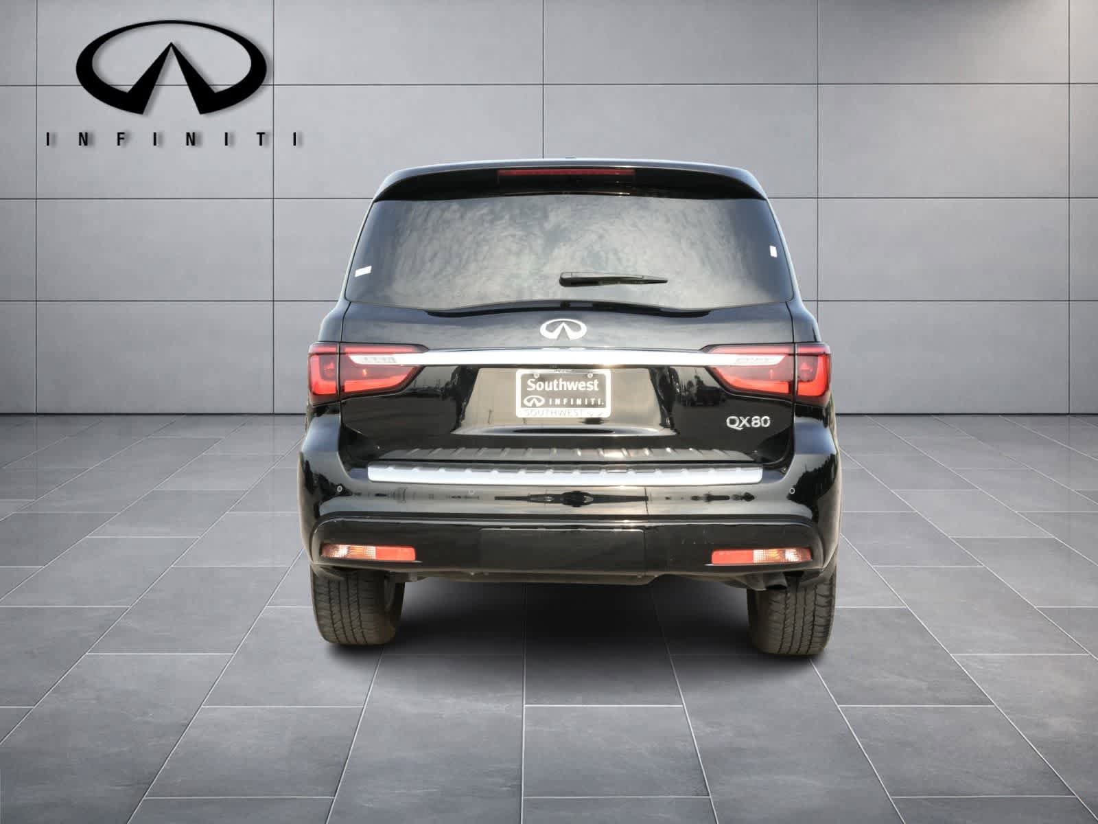 Used 2023 INFINITI QX80 Luxe w/ Cargo Package RWD image 6