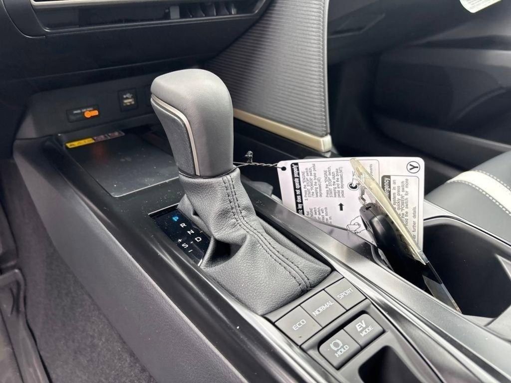 New 2026 Toyota Camry SE image 16