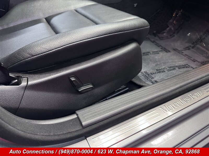 Used 2013 Mercedes-Benz C 250 Sedan image 22