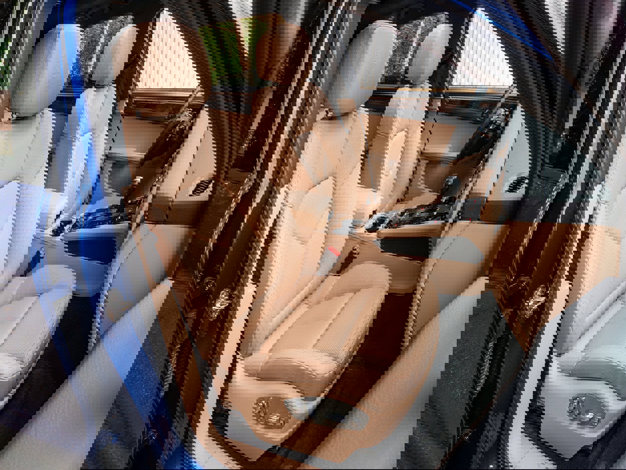 Used 2024 Porsche Macan image 33