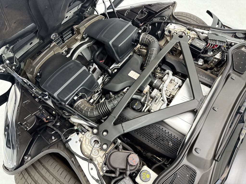 Used 2023 Aston Martin DB11 Volante RWD image 33
