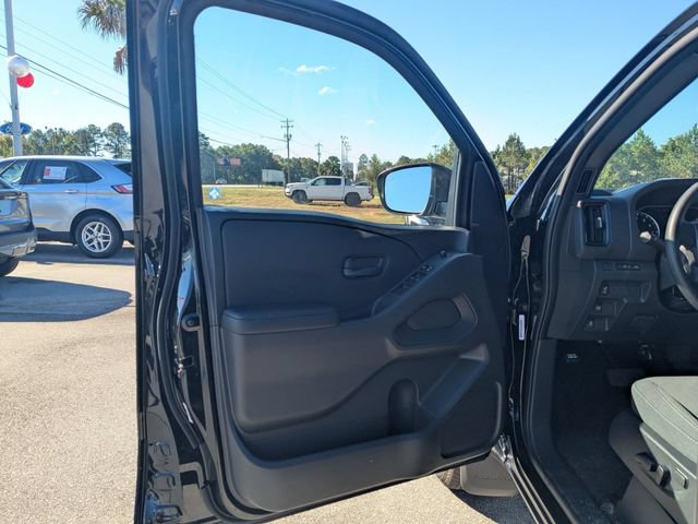 New 2026 Nissan Frontier SV w/ Tow Package AWD/4WD image 11