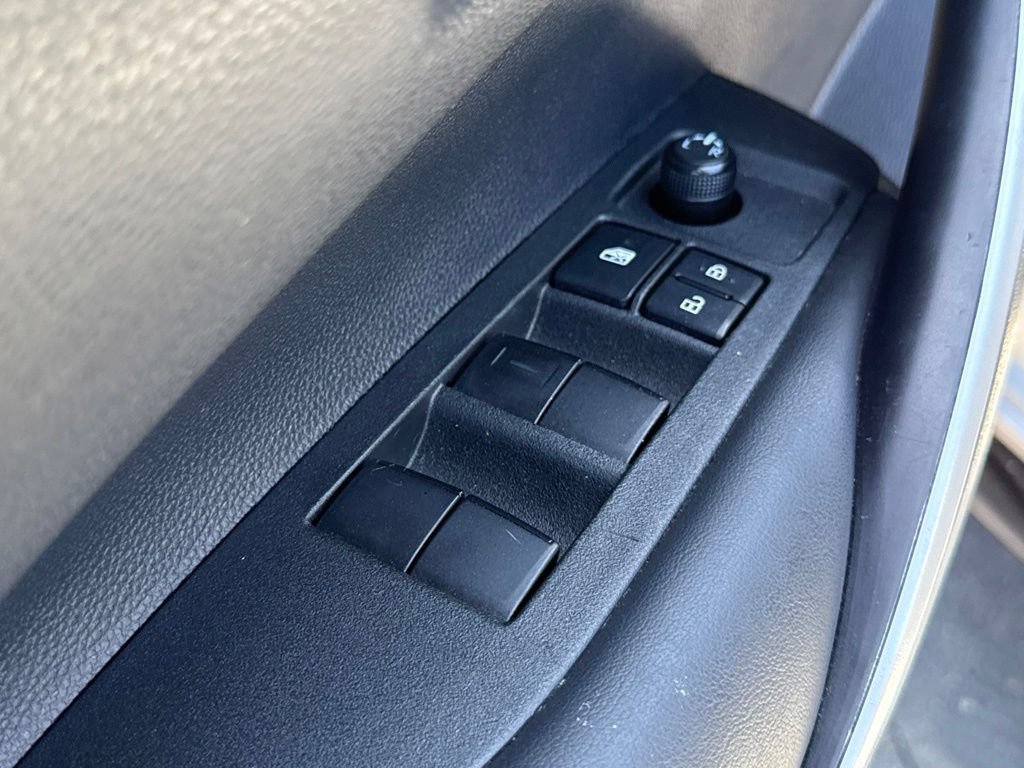 Certified 2025 Toyota Corolla SE FWD image 18
